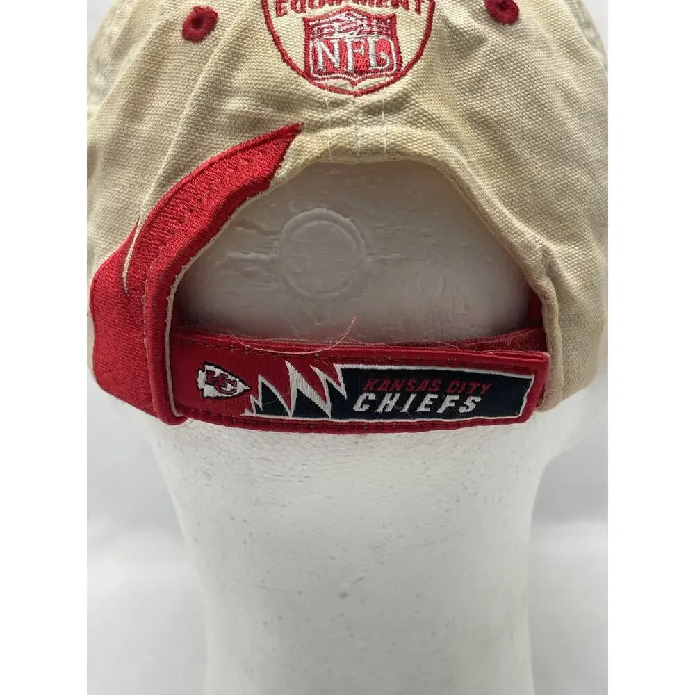 Vintage Reebok Kansas City Chiefs SharkTooth Hat Red White Strap‎ Back